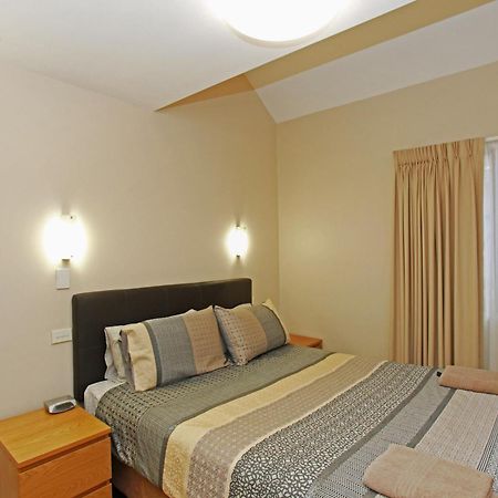 Travellers Motor Village Newcastle Room photo