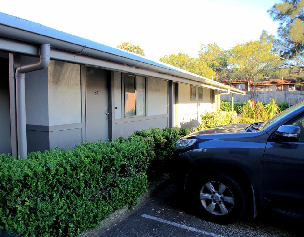 Travellers Motor Village Newcastle Exterior photo